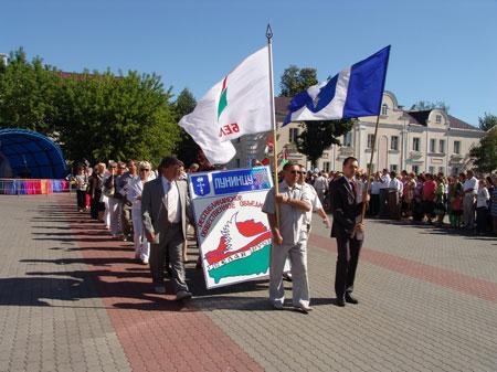 Solemn procession on the meeting of the column РО Belaya Rus'